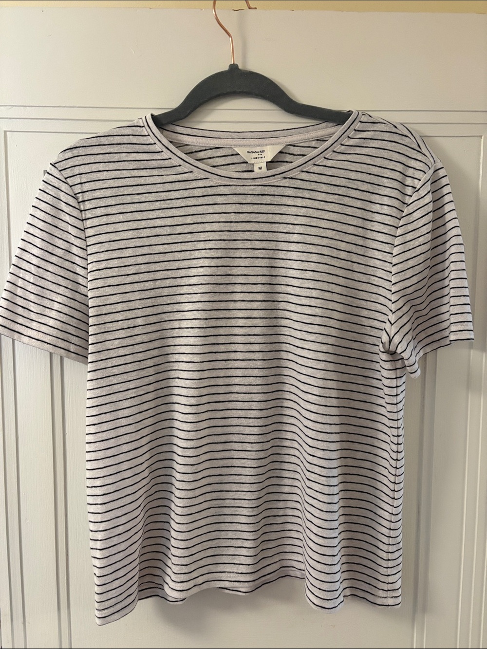 Banana Republic Linen Blend White Tee with Black Stripes